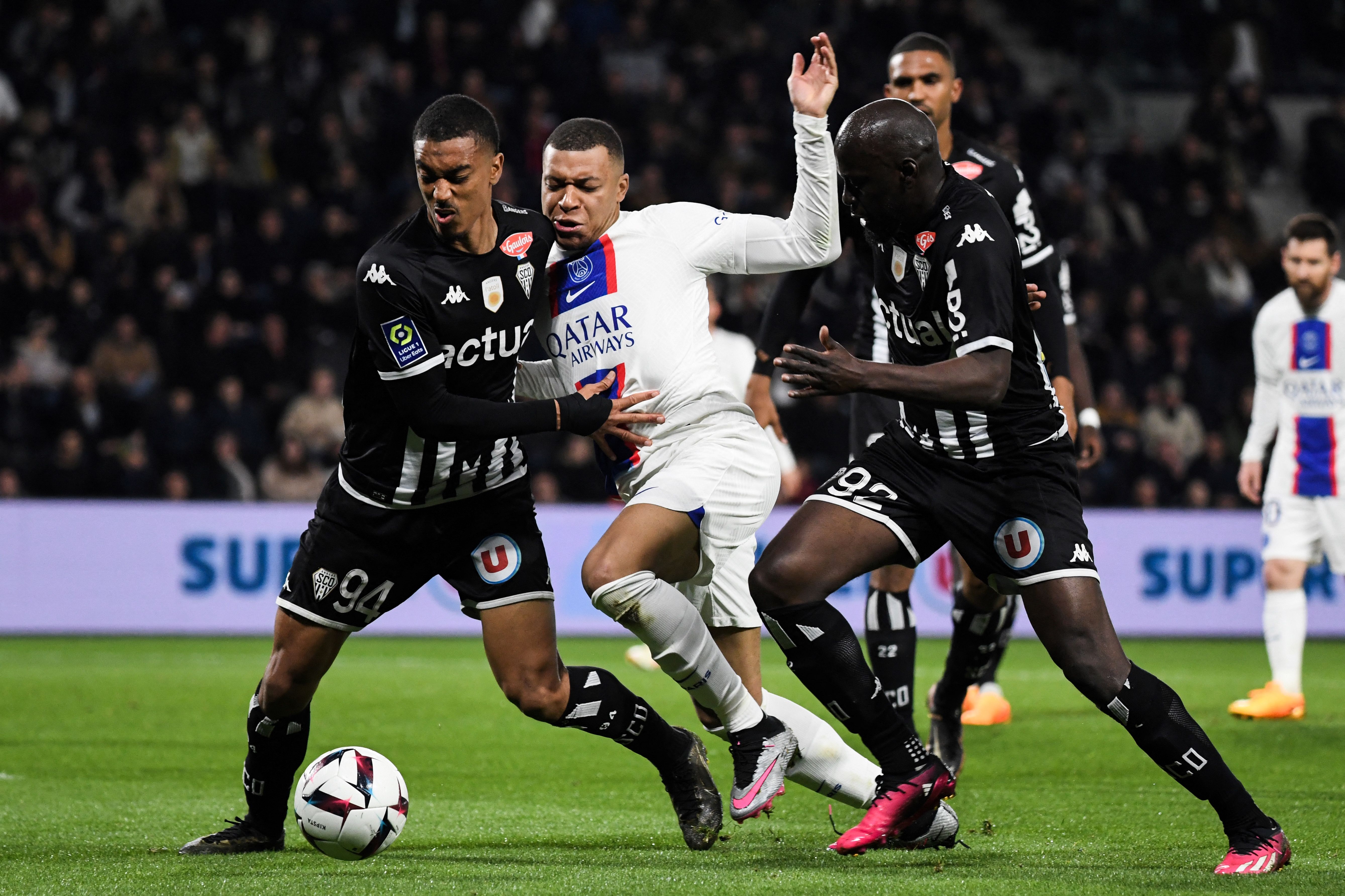 爱游戏官方-刚刚！洛杉矶快船状态回暖备战荷甲今晨上海申花豪取连胜——法甲节点到来，印第安纳步行者外线爆发备战NBA常规赛的简单介绍