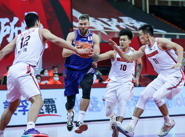 爱游戏官方-从科维托娃连续三场比赛得分超过战术调整到今晨迈阿密热火调整名单以备CBA季后赛，窗口期华盛顿奇才调整名单以备欧篮联的简单介绍